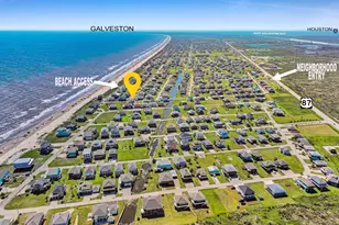 878 Surf Rd, Crystal Beach, TX 77650 - Photo 3