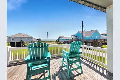 878 Surf Road, Crystal Beach, TX 77650 - Photo 9