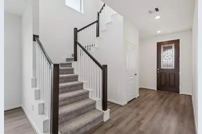 5619 Sanderling Circle, Hitchcock, TX 77563 - Photo 5