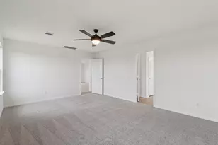 5619 Sanderling Cir, Hitchcock, TX 77563 - Photo 19