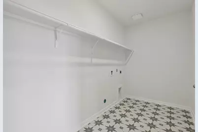 5619 Sanderling Circle, Hitchcock, TX 77563 - Photo 15