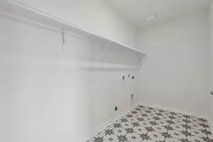 5619 Sanderling Cir, Hitchcock, TX 77563 - Photo 15