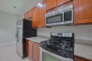 15415 Addicks Stone Dr, Houston, TX 77082 - Photo 9