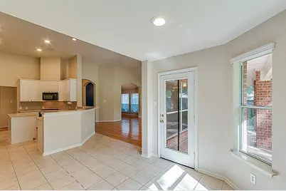 11 Trilling Bird Place, The Woodlands, TX 77384 - Photo 11