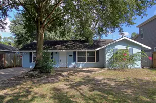 1322 Curtin St, Houston, TX 77018 - Photo 1