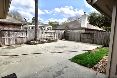 26983 Crown Haven Drive, Kingwood, TX 77339 - Photo 19