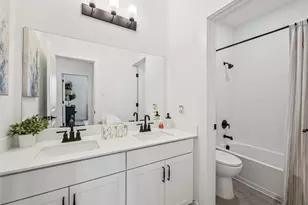 12318 Old Fashion Cir, Mont Belvieu, TX 77535 - Photo 27