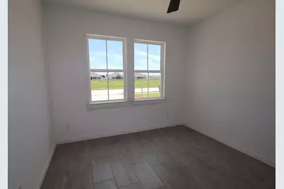 12318 Old Fashion Circle, Mont Belvieu, TX 77535 - Photo 11