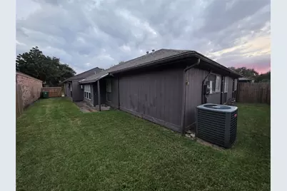 8522 Fawn Terrace Drive, Houston, TX 77071 - Photo 31