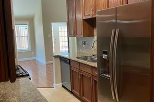 3226 Brookston St, Houston, TX 77045 - Photo 9