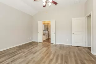 320 Terra Vis Cir, Montgomery, TX 77356 - Photo 9