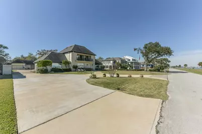 3540 Miramar Drive, La Porte, TX 77571 - Photo 7