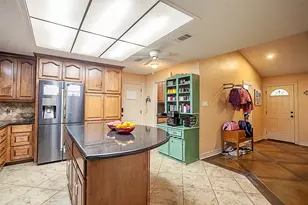 164 Shadowdale St, Bridge City, TX 77611 - Photo 17