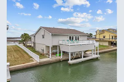 4231 Jolly Roger Road, Jamaica Beach, TX 77554 - Photo 3