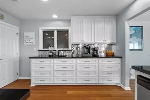 4231 Jolly Roger Rd, Jamaica Beach, TX 77554 - Photo 21