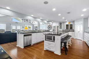 4231 Jolly Roger Rd, Jamaica Beach, TX 77554 - Photo 19