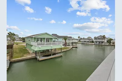 4231 Jolly Roger Road, Jamaica Beach, TX 77554 - Photo 41
