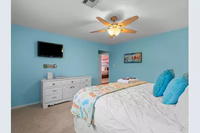 4231 Jolly Roger Road, Jamaica Beach, TX 77554 - Photo 35