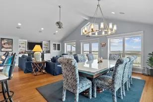4231 Jolly Roger Rd, Jamaica Beach, TX 77554 - Photo 11