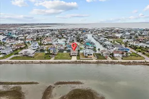 4231 Jolly Roger Rd, Jamaica Beach, TX 77554 - Photo 7