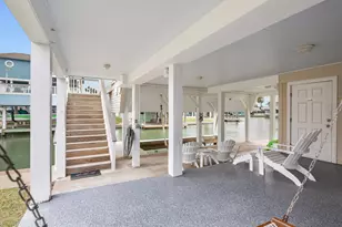 4231 Jolly Roger Rd, Jamaica Beach, TX 77554 - Photo 45