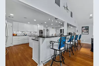 4231 Jolly Roger Road, Jamaica Beach, TX 77554 - Photo 17