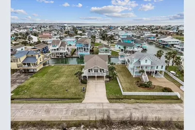 4231 Jolly Roger Road, Jamaica Beach, TX 77554 - Photo 5
