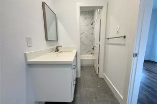 1919 Fulton St, Houston, TX 77009 - Photo 13