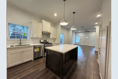 1919 Fulton Street #B, Houston, TX 77009 - Photo 3