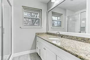 12318 Atwell Dr, Houston, TX 77035 - Photo 9