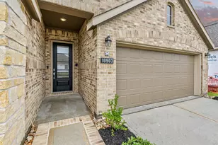 10903 Tropical Queen Ln, Cypress, TX 77433 - Photo 5