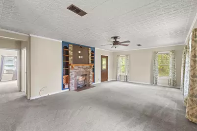 301 N Pine Street, Woodville, TX 75979 - Photo 9