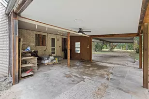 301 N Pine St, Woodville, TX 75979 - Photo 27