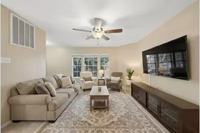 3234 Pleasant Cove Court, Houston, TX 77059 - Photo 29