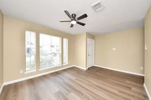 1928 Woodland Hills Dr, Missouri City, TX 77489 - Photo 11