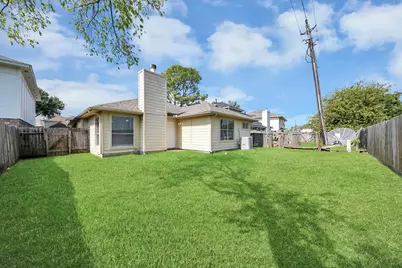 1928 Woodland Hills Drive, Missouri City, TX 77489 - Photo 11
