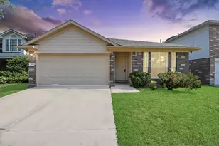 1928 Woodland Hills Dr, Missouri City, TX 77489 - Photo 1