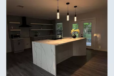 8058 Longridge Drive, Houston, TX 77055 - Photo 7