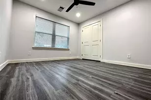 8058 Longridge Dr, Houston, TX 77055 - Photo 13