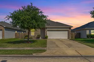 10903 Woodwind Shadows Dr, Cypress, TX 77433 - Photo 23