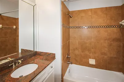 1523 Haddon Street #B, Houston, TX 77006 - Photo 5