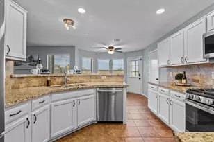 1812 Dublin Dr, League City, TX 77573 - Photo 7