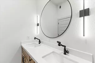 9821 Turnbow, Houston, TX 77029 - Photo 27