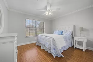 221 N Lake Dr, Winnie, TX 77665 - Photo 13