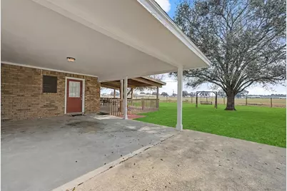 221 North Lake Drive, Winnie, TX 77665 - Photo 17