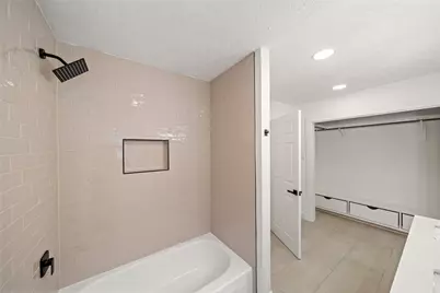 6234 Autumn Arbor Drive, Houston, TX 77092 - Photo 25