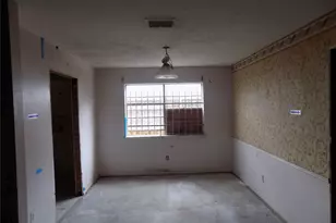 7406 W Fuqua Dr, Houston, TX 77489 - Photo 5