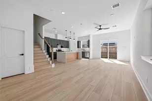 965 Highland Lgt Ln, Houston, TX 77091 - Photo 3