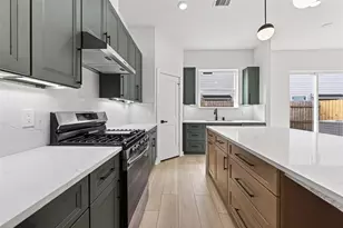 965 Highland Lgt Ln, Houston, TX 77091 - Photo 7