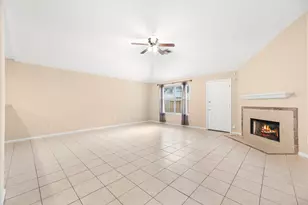6611 Stonefort Ct, Katy, TX 77449 - Photo 7